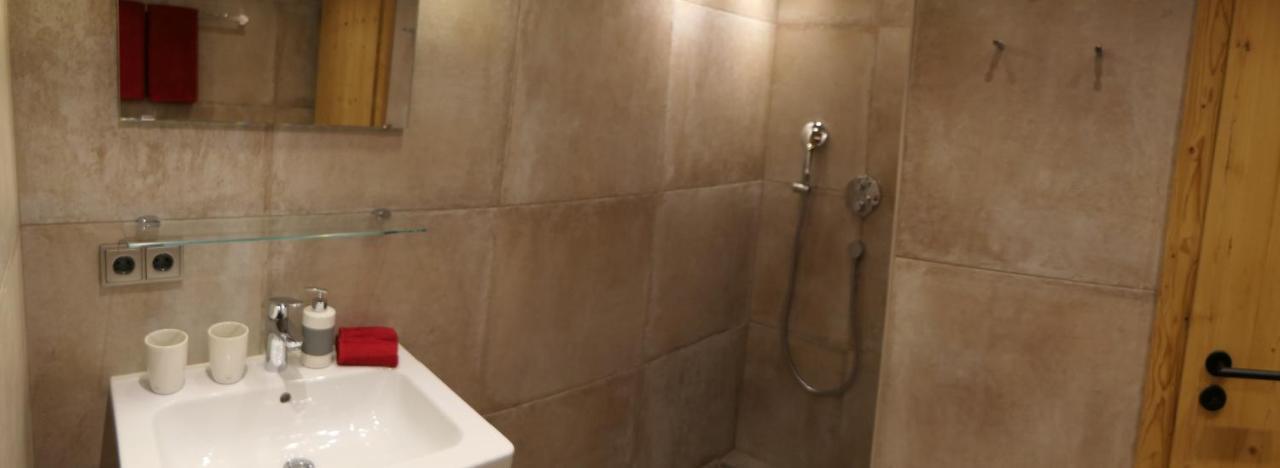 Rief Ingrid Und Hubert Apartment ทันน์ไฮม์ ภายนอก รูปภาพ